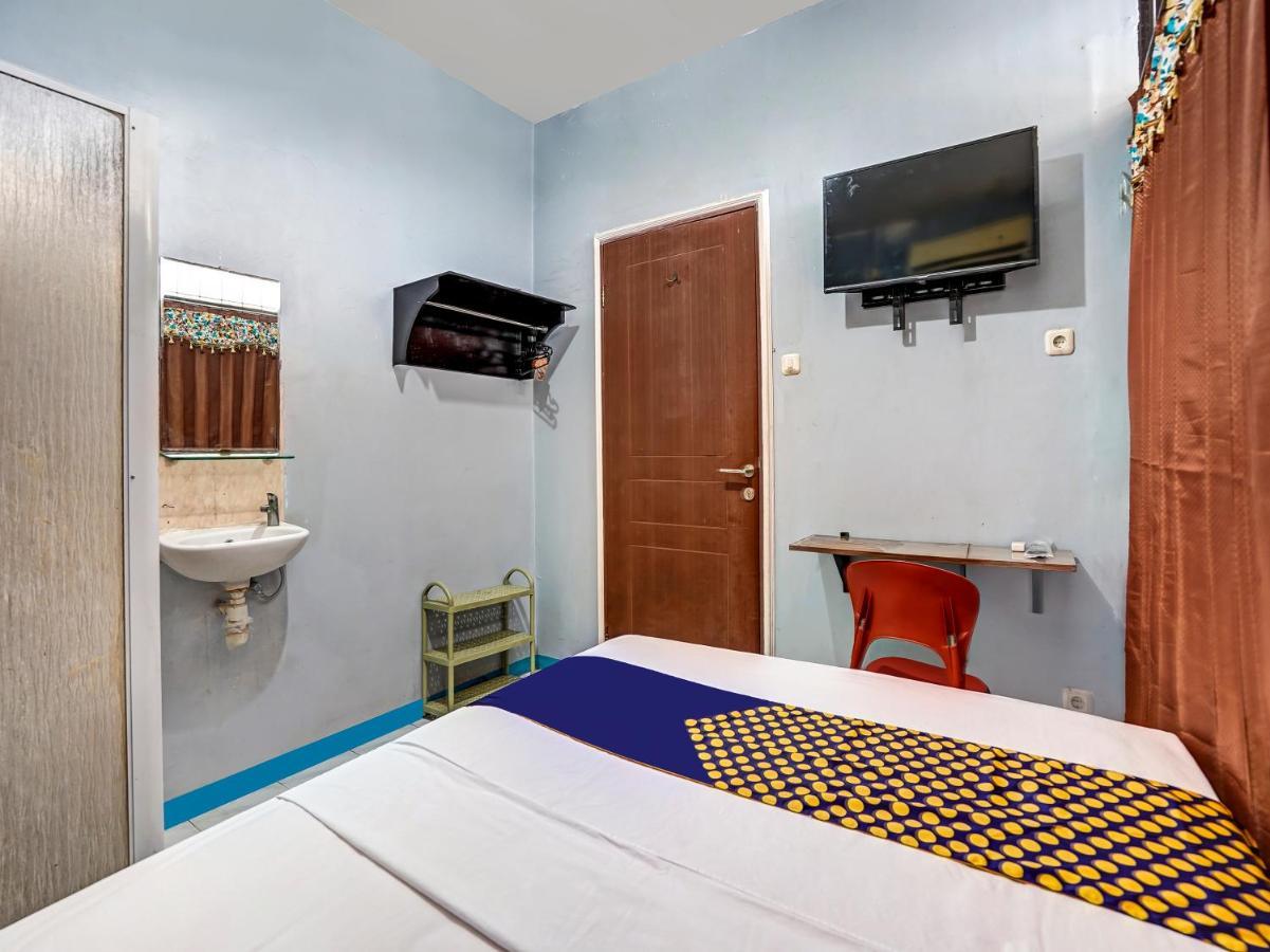 Spot On 90147 Gosepa Ambengan Plaza Hotell Surabaya Exteriör bild