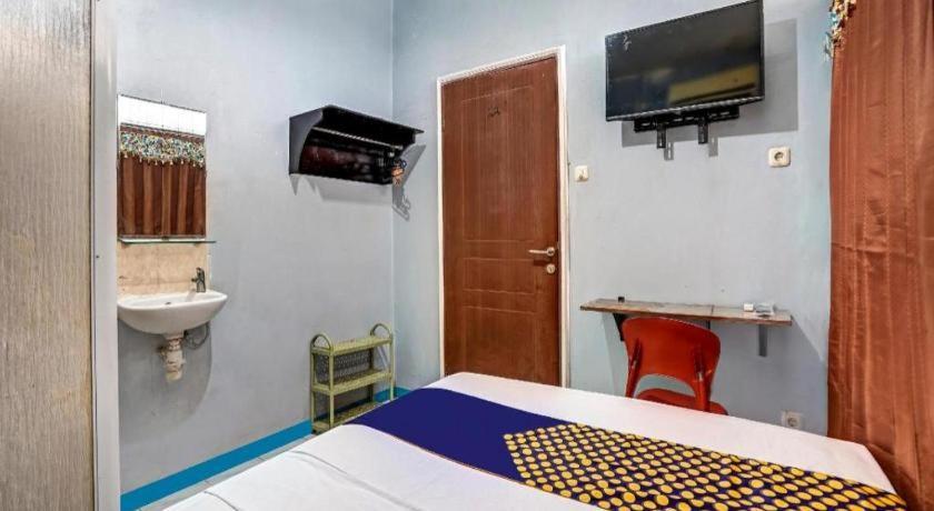 Spot On 90147 Gosepa Ambengan Plaza Hotell Surabaya Exteriör bild